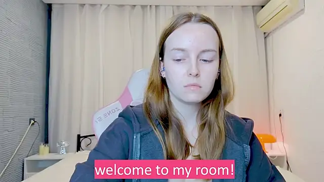 Snapshot of Wild__flowers chatting on 10.06.25 Wild flowers online show from 10.06.25