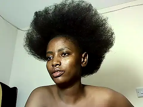 Snapshot of nanaswee chatting on 06.12.26 nanaswee online show from 06.12.26