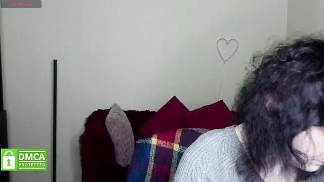 Muse kitty jenia online show from 10.20.25