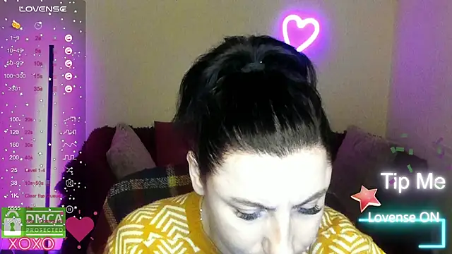 Muse kitty jenia online show from 11.19.25