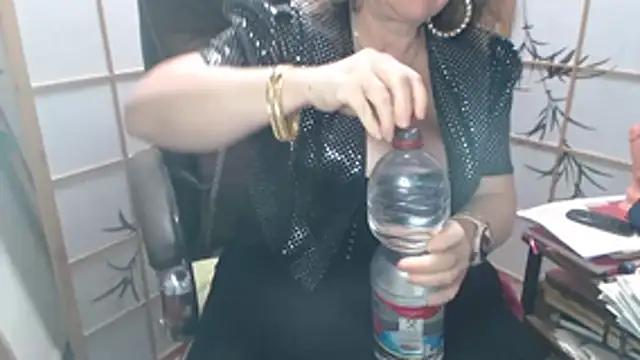 Snapshot of Jasminavollbusig chatting on 11.07.25 Jasminavollbusig online show from 11.07.25