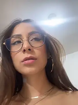 Snapshot of juanasnz99 chatting on 02.10.25 juanasnz99 online show from 02.10.25