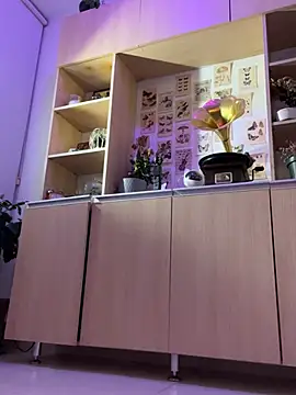 Snapshot of juanasnz99 chatting on 02.27.25 juanasnz99 online show from 02.27.25