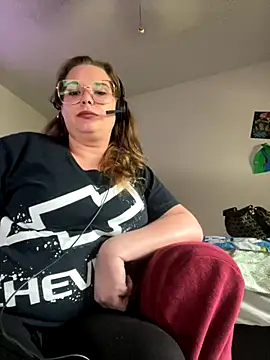 Lalalynn online show from 10.23.25