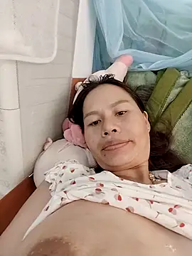 Baby-ladyass20 online show from 10.05.25