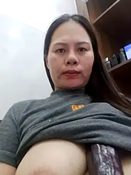Snapshot of Baby-ladyass20 chatting on 06.05.26 Baby-ladyass20 online show from 06.05.26