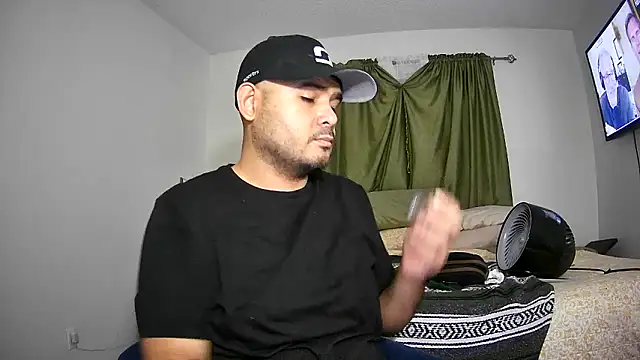 Snapshot of JooveyRose chatting on 10.07.25 JooveyRose online show from 10.07.25