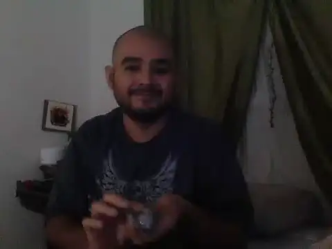 Snapshot of JooveyRose chatting on 10.16.25 JooveyRose online show from 10.16.25