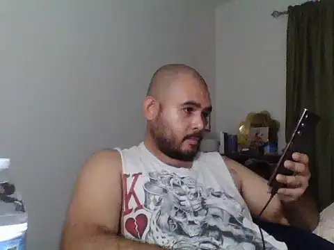 Snapshot of JooveyRose chatting on 10.21.25 JooveyRose online show from 10.21.25