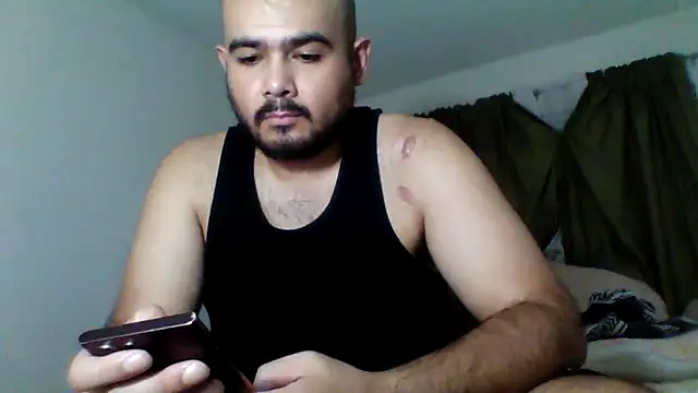 Snapshot of JooveyRose chatting on 10.22.25 JooveyRose online show from 10.22.25