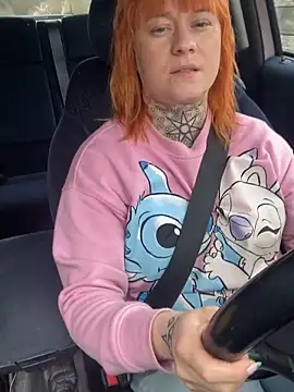 poussichienne online show from 03.13.26