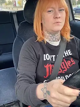 poussichienne online show from 03.26.26