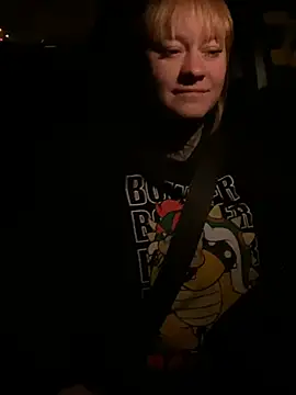 poussichienne online show from 04.22.26