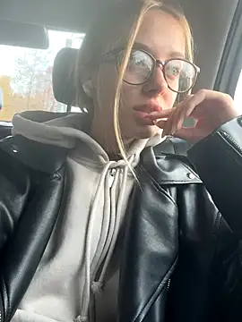 enjoy my beauty online show from 10.20.25