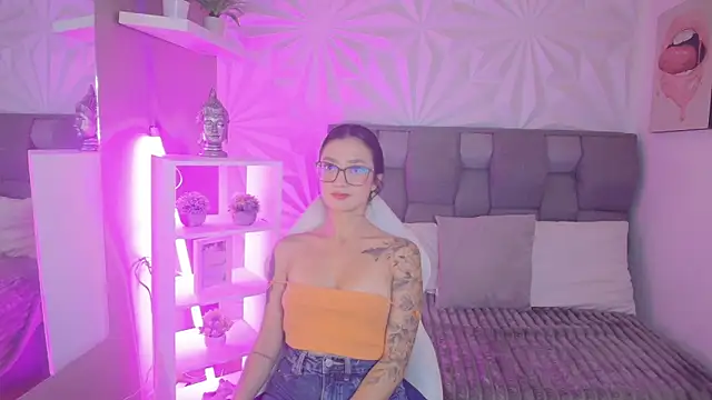 mariiana-diaz online show from 03.21.26