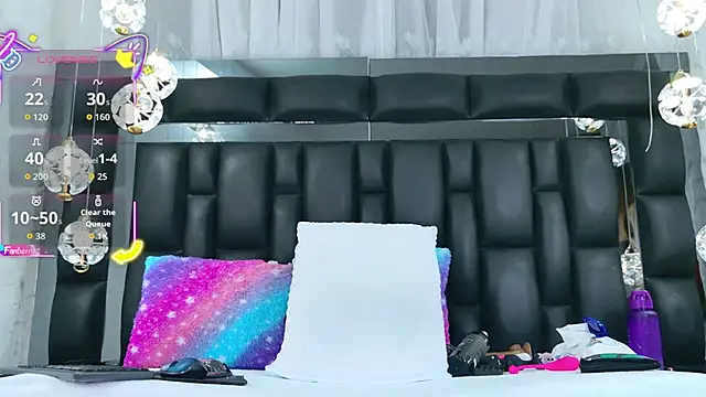 AuraRoss online show from 11.30.25