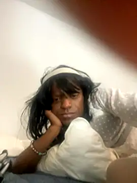 sexyhollytrannny online show from 11.03.25