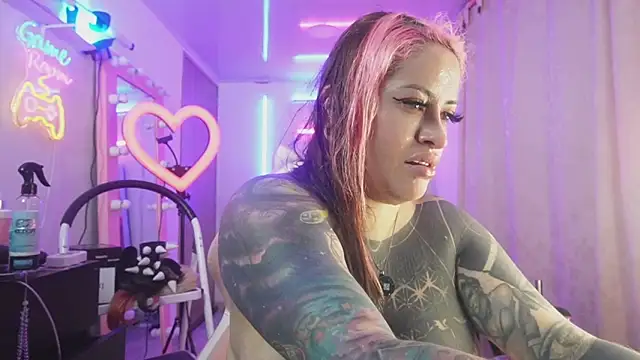 angelacianuro  online show from 03.12.25