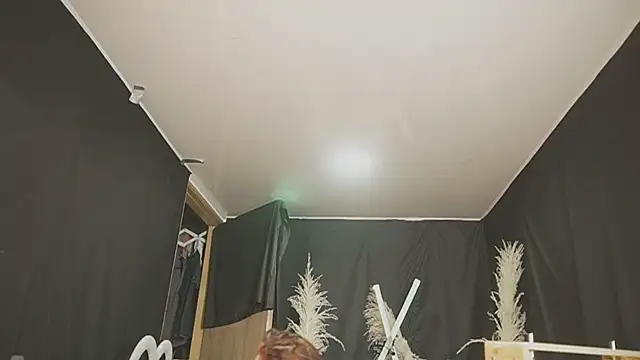 angelacianuro  online show from 10.11.25