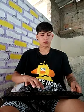 Lukas strong online show from 10.24.25