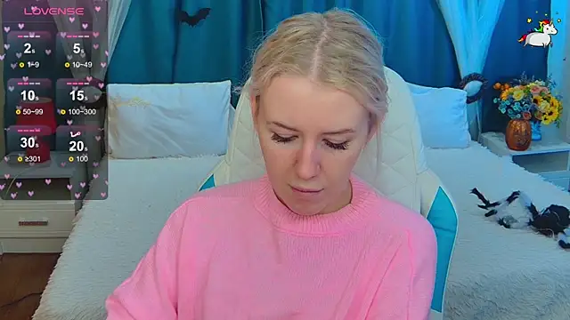 Snapshot of Selenatrend chatting on 11.04.25 Selenatrend online show from 11.04.25