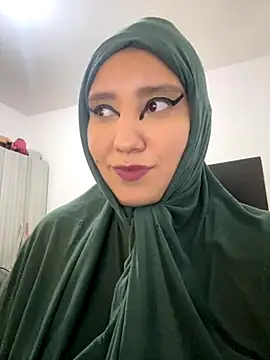 hannahayat online show from 11.14.25