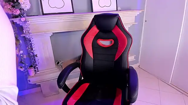 tiffany becker online show from 03.18.25