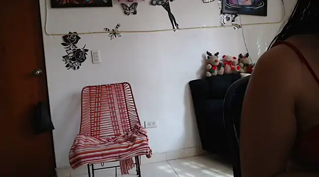 Snapshot of Pauleett chatting on 01.10.25 Pauleett online show from 01.10.25