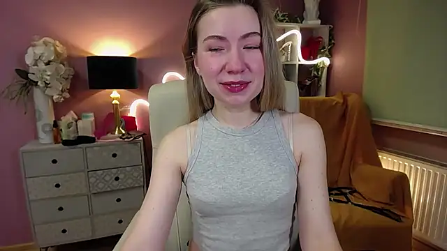 Snapshot of Mia_Tasty chatting on 01.16.25 Mia Tasty online show from 01.16.25