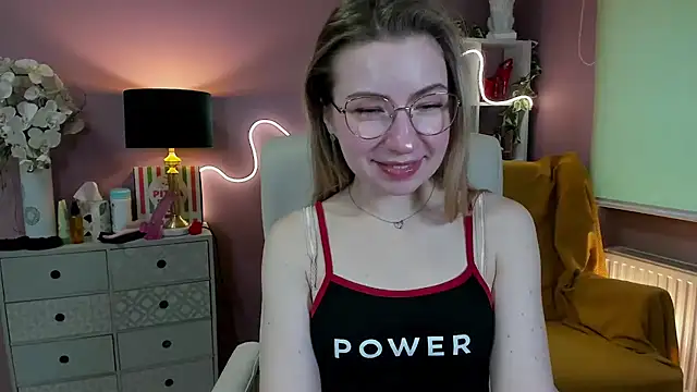 Snapshot of Mia_Tasty chatting on 01.27.25 Mia Tasty online show from 01.27.25