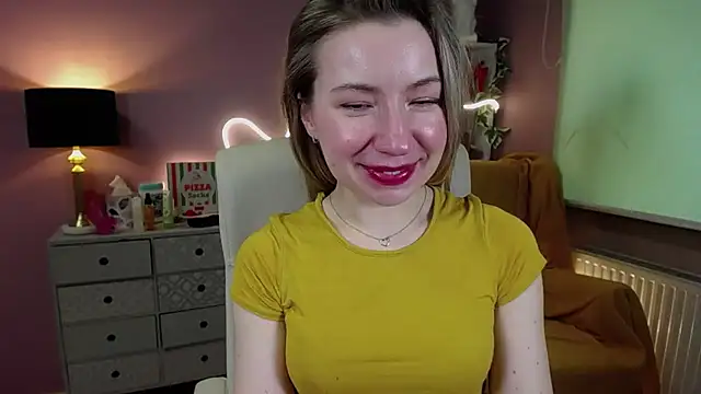 Snapshot of Mia_Tasty chatting on 03.09.25 Mia Tasty online show from 03.09.25