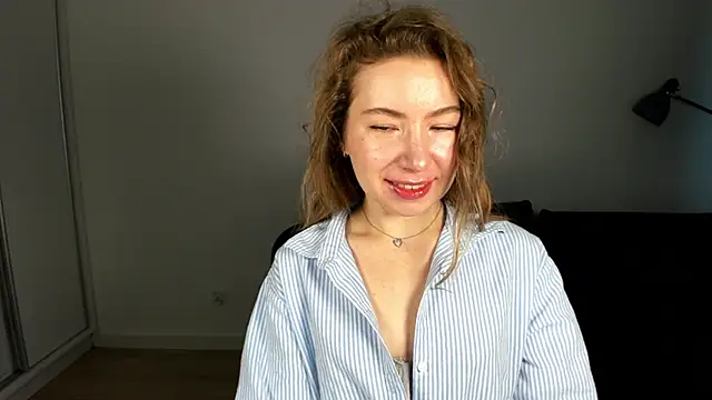 Mia Tasty online show from 02.12.26