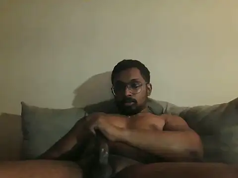 Snapshot of chennaibull101 chatting on 06.18.26 chennaibull101 online show from 06.18.26