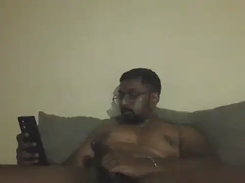 Snapshot of chennaibull101 chatting on 07.20.26 chennaibull101 online show from 07.20.26