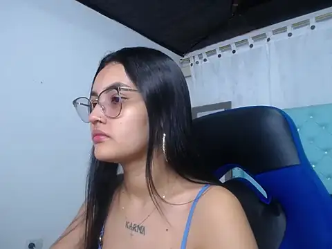 antonella sweetlittle online show from 10.18.25