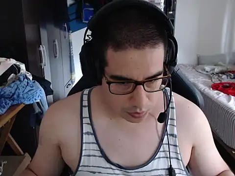 Snapshot of thealfawolf01 chatting on 02.07.26 thealfawolf01 online show from 02.07.26