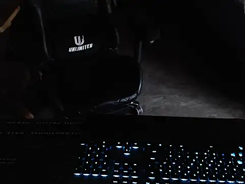 Snapshot of thealfawolf01 chatting on 02.24.26 thealfawolf01 online show from 02.24.26