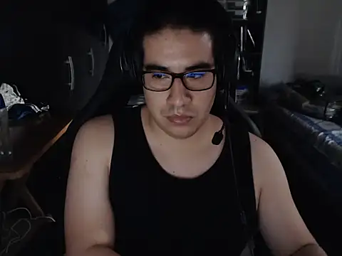 Snapshot of thealfawolf01 chatting on 02.27.26 thealfawolf01 online show from 02.27.26