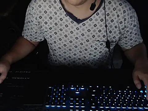 Snapshot of thealfawolf01 chatting on 03.01.26 thealfawolf01 online show from 03.01.26