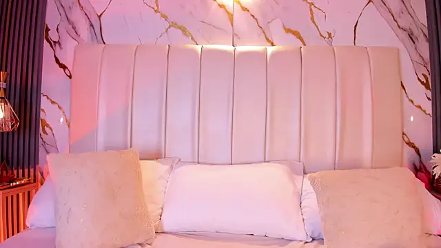 LiaTink online show from 04.06.26