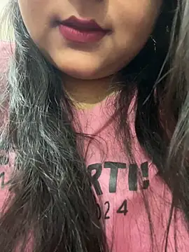 smile pretty online show from 11.19.25