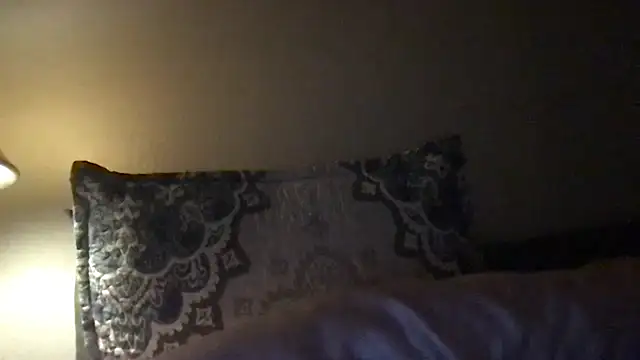 Snapshot of loveofbea chatting on 10.02.25 loveofbea online show from 10.02.25