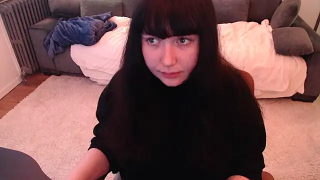 Lynylou online show from 03.20.25