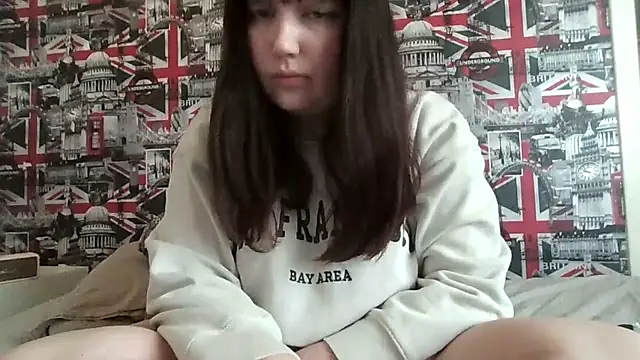 Lynylou online show from 11.27.25