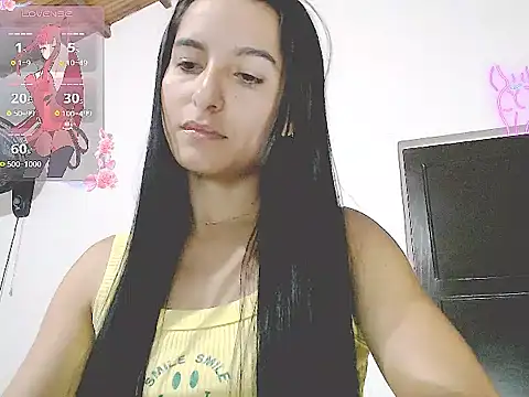 Snapshot of tifany19_ chatting on 10.10.25 tifany19 online show from 10.10.25