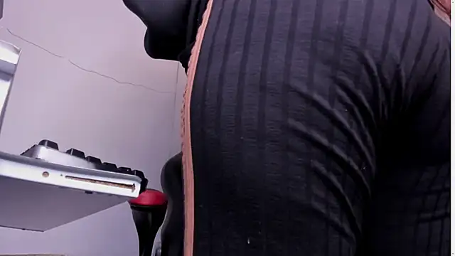 angel hardy dl online show from 09.27.25