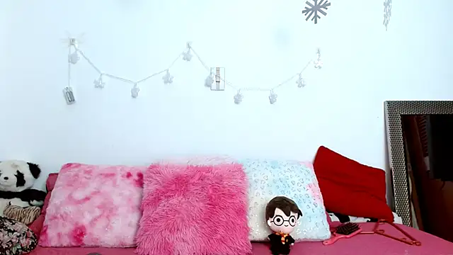 kendallsweet7 online show from 01.30.25