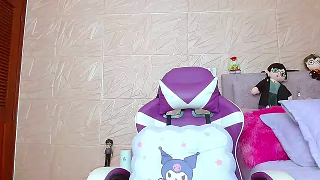 kendallsweet7 online show from 10.07.25