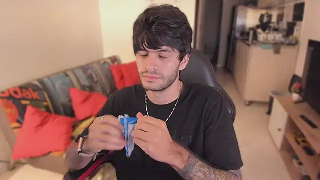 justin stark7 online show from 10.01.25