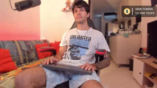 Snapshot of justin_stark7 chatting on 11.28.25 justin stark7 online show from 11.28.25